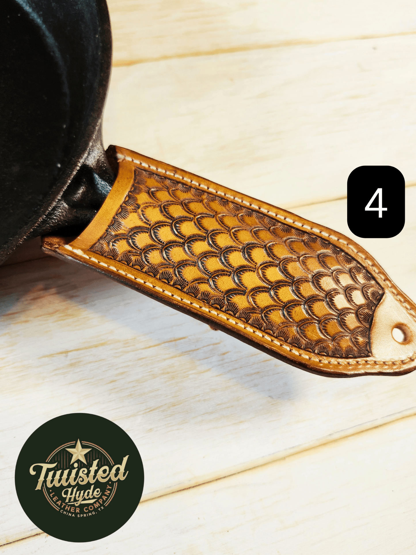 Cast Iron Skillet Handle Cover - Twisted Hyde Leather Co.