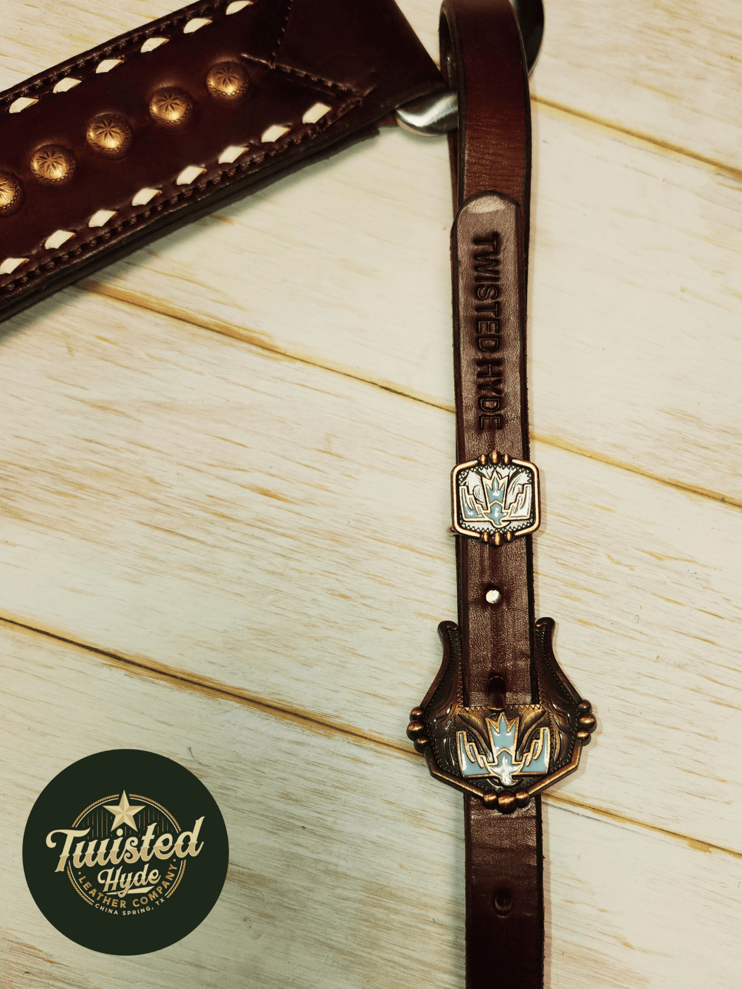 Tack Set English Bridle Thunderbird white lace - Twisted Hyde Leather Co.